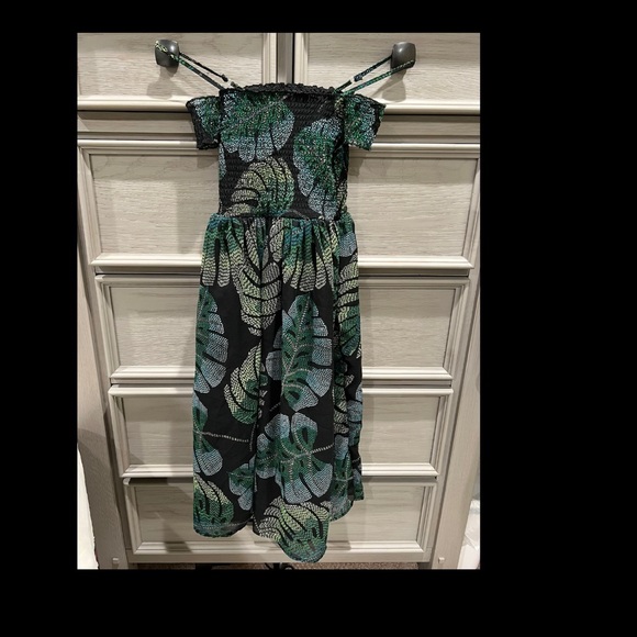 Super cute tropical dress